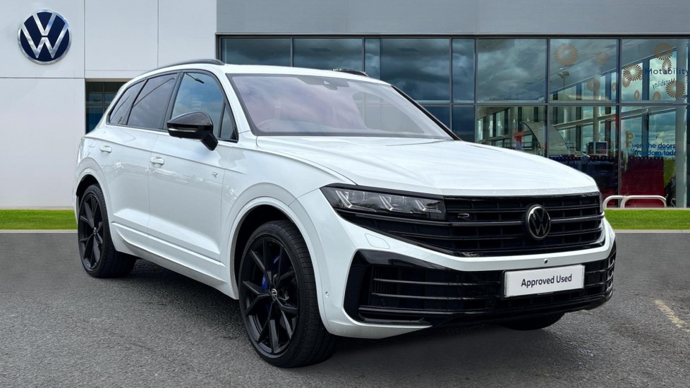 Main listing image - Volkswagen Touareg