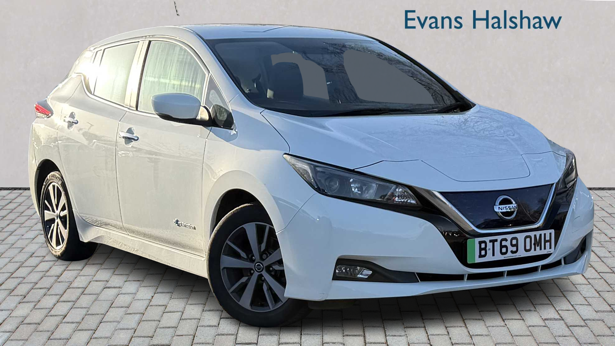 Main listing image - Nissan Leaf