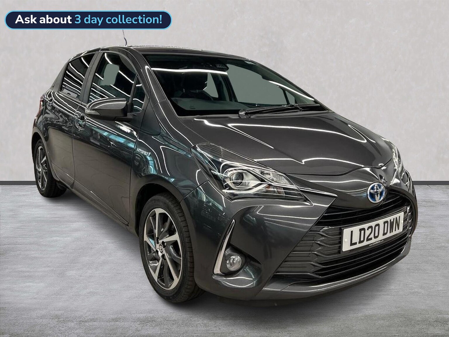 Main listing image - Toyota Yaris