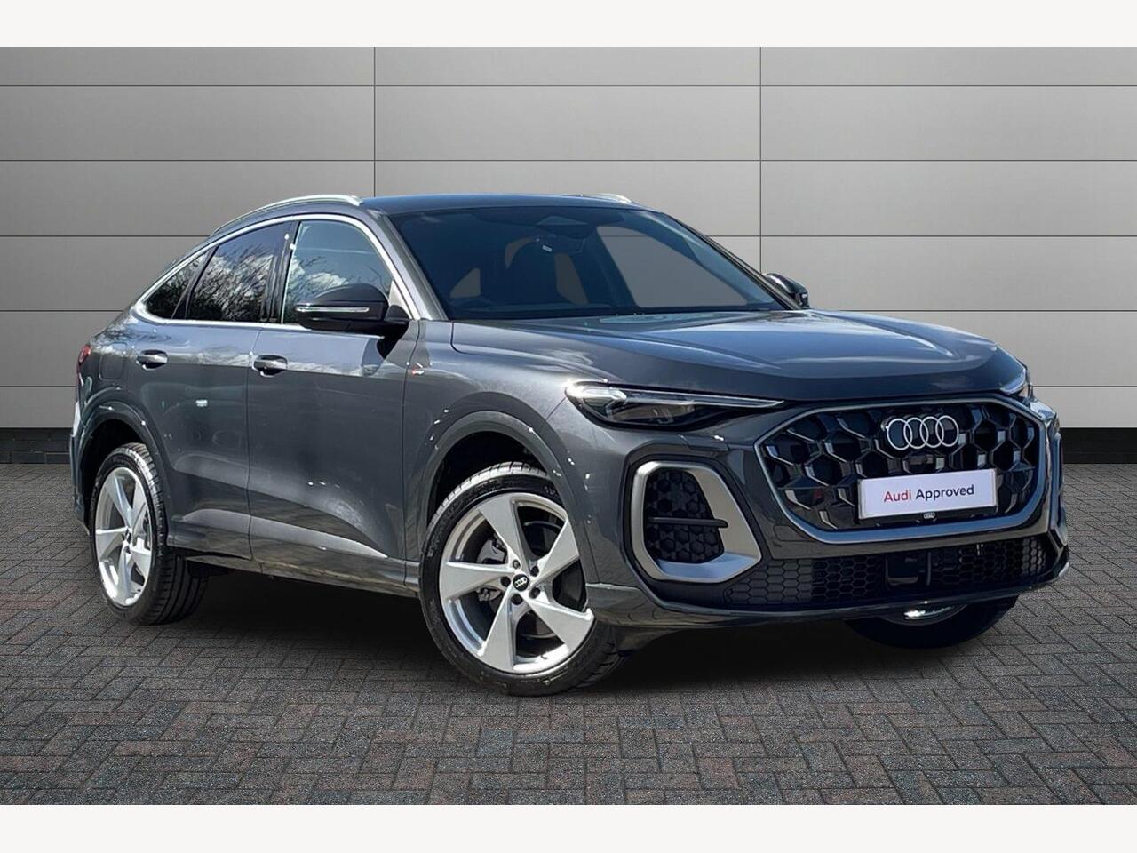 Main listing image - Audi Q5