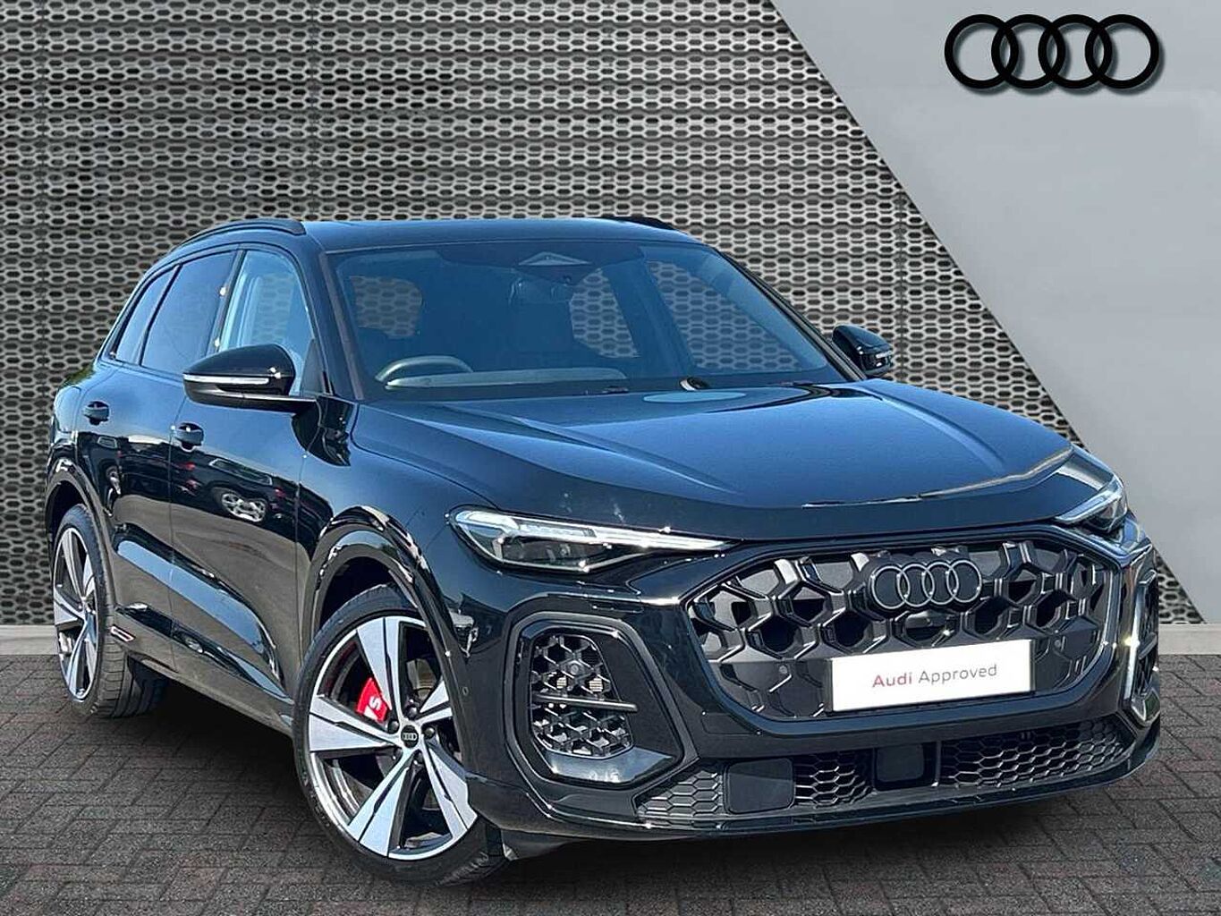 Main listing image - Audi Q5