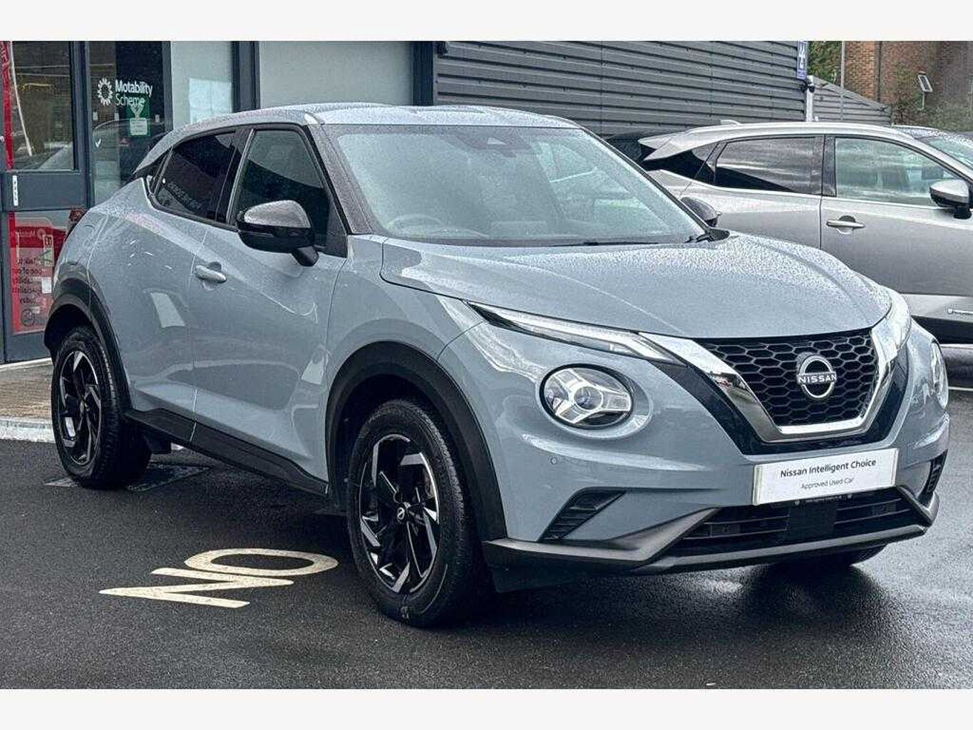 Main listing image - Nissan Juke