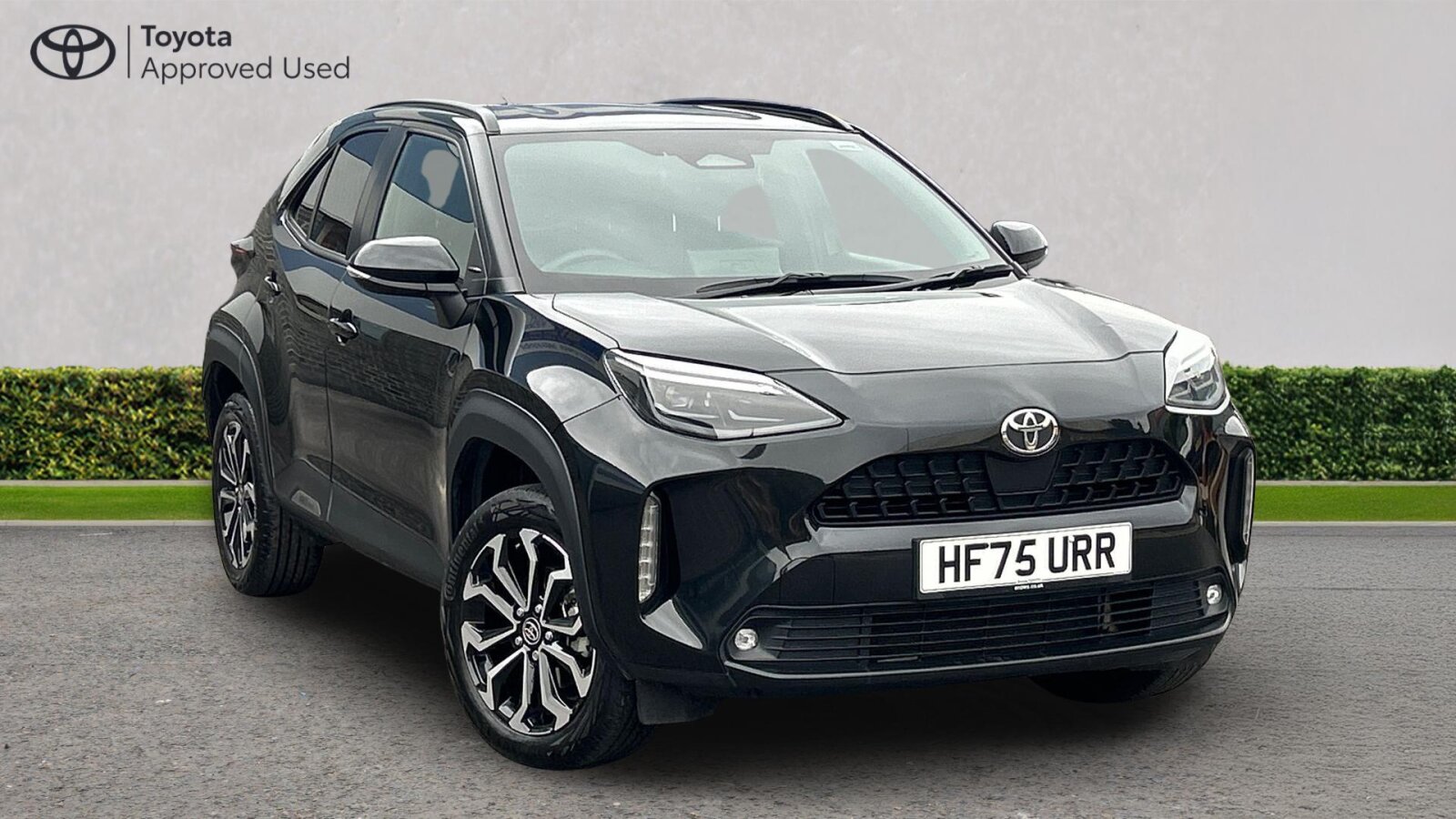 Main listing image - Toyota Yaris Cross