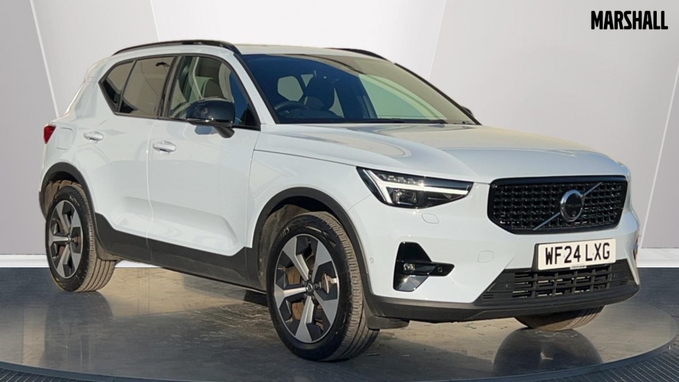 Main listing image - Volvo XC40