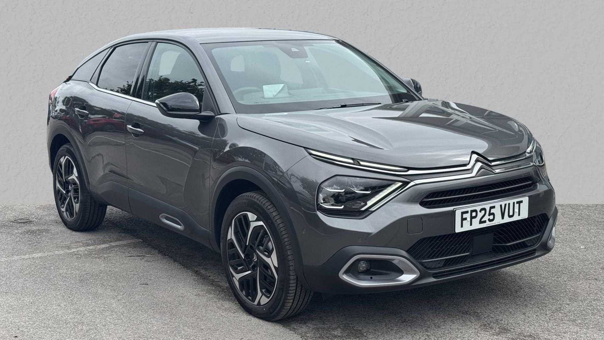 Main listing image - Citroen C4