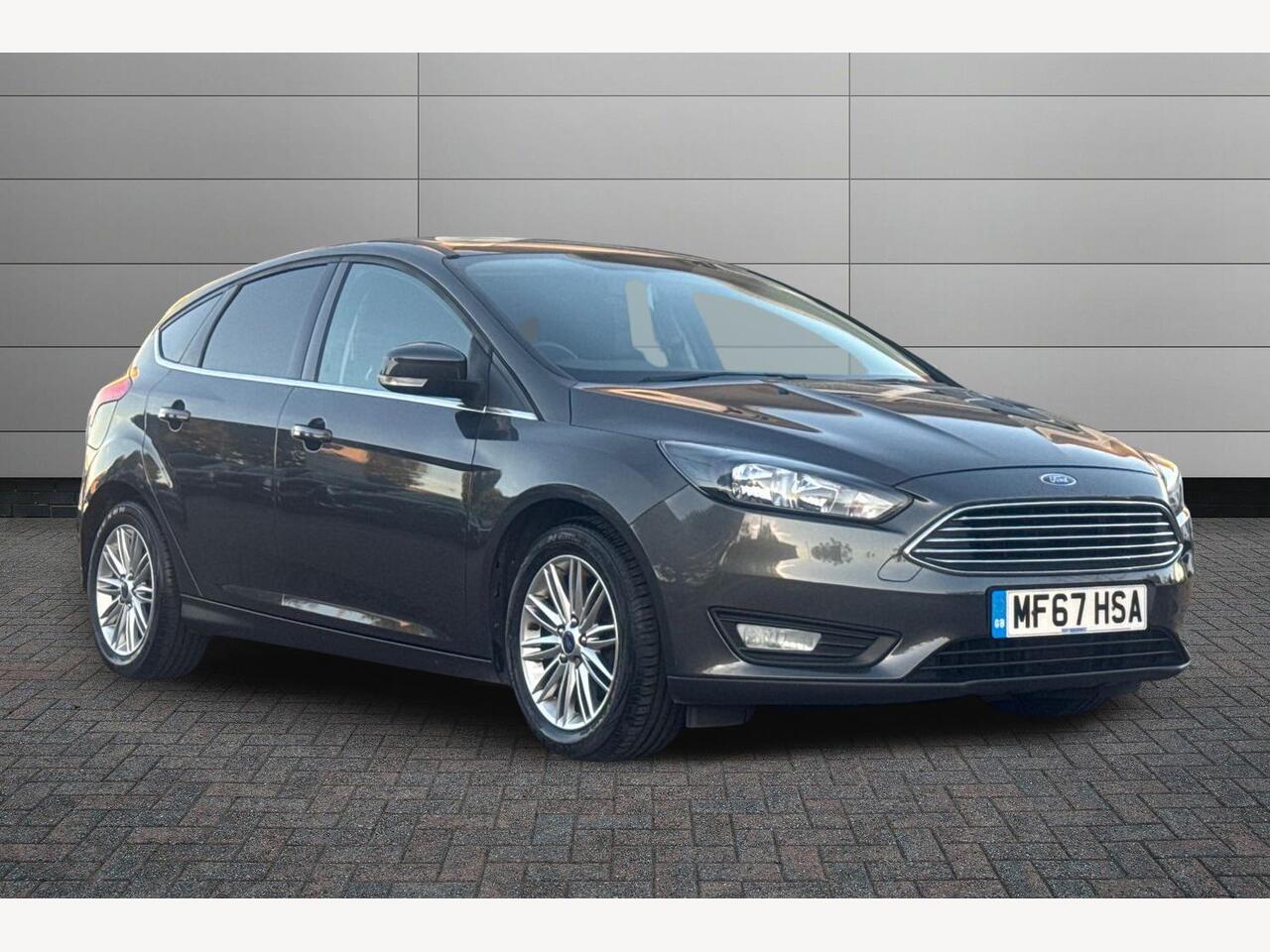 Main listing image - Ford Focus