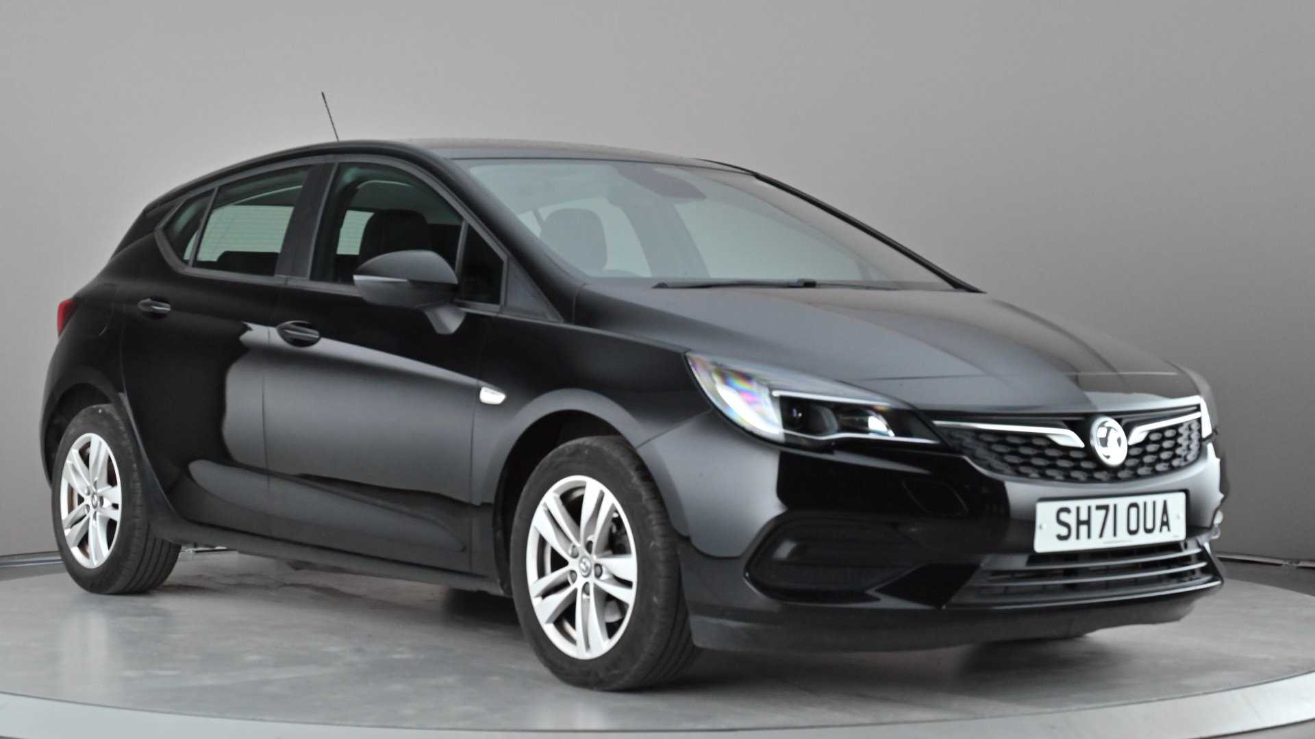 Main listing image - Vauxhall Astra