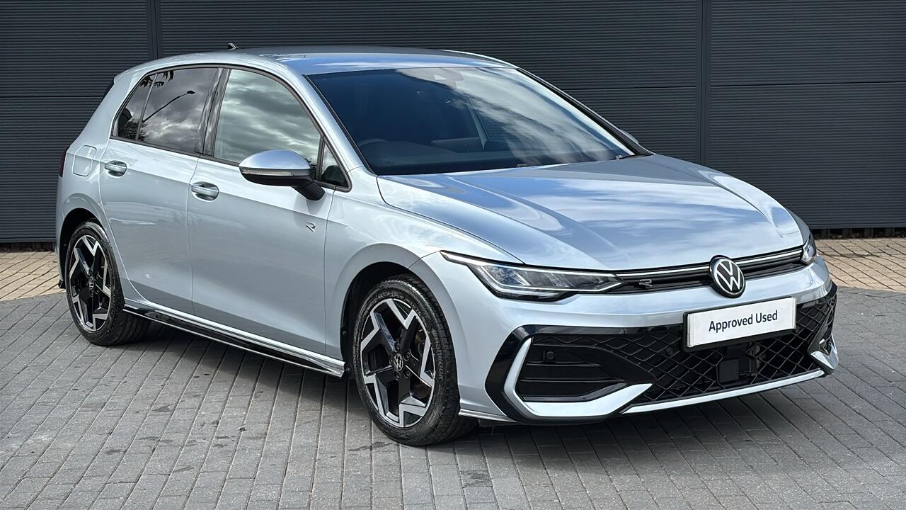 Main listing image - Volkswagen Golf