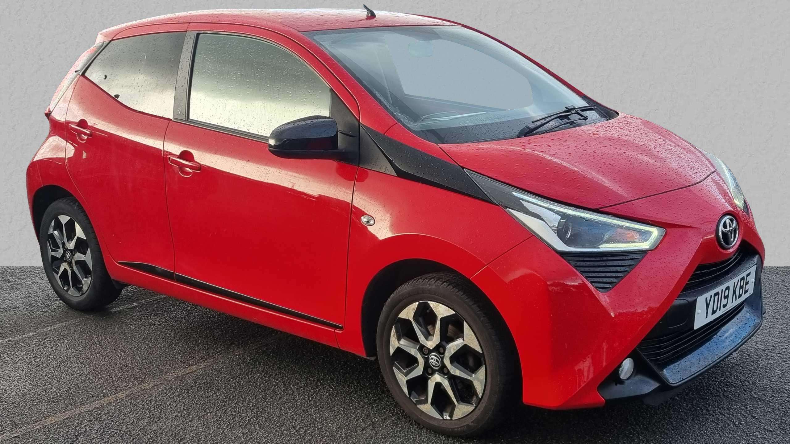 Main listing image - Toyota Aygo