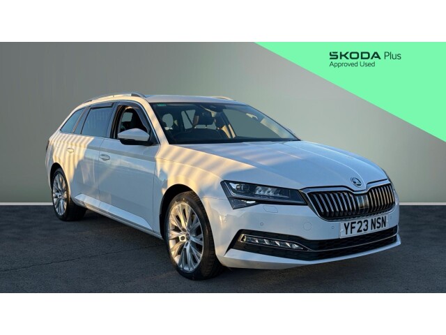 Main listing image - Skoda Superb