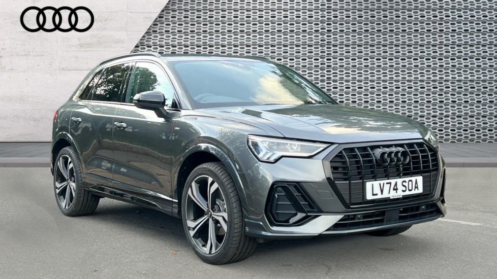 Main listing image - Audi Q3