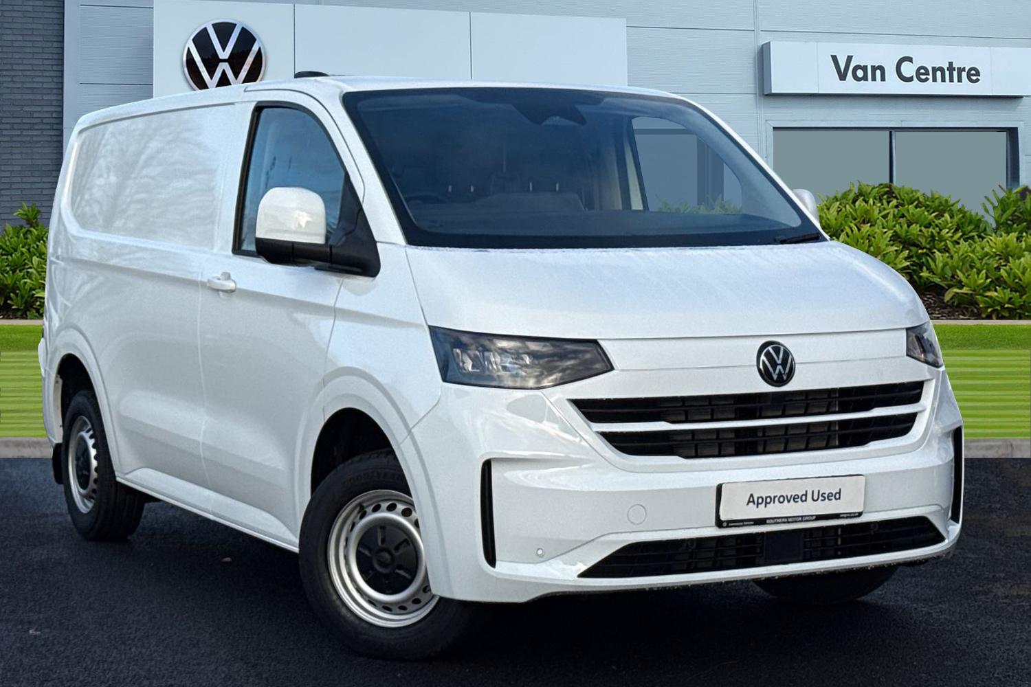 Main listing image - Volkswagen Transporter