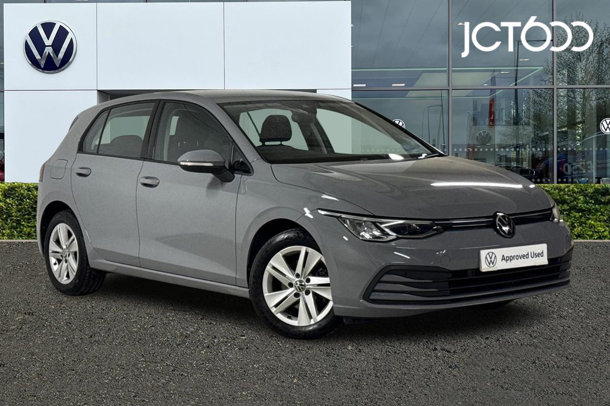 Main listing image - Volkswagen Golf
