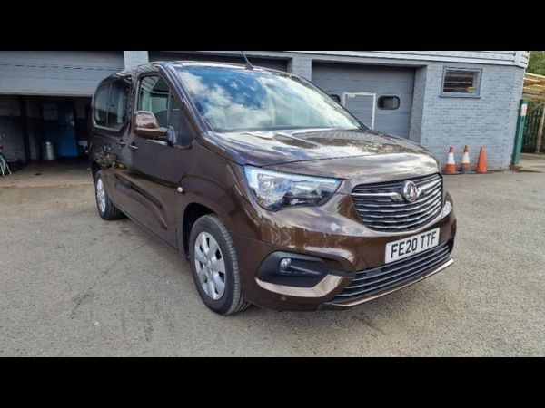 Main listing image - Vauxhall Combo Life