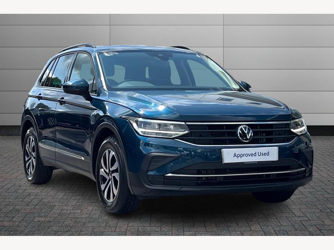 Main listing image - Volkswagen Tiguan