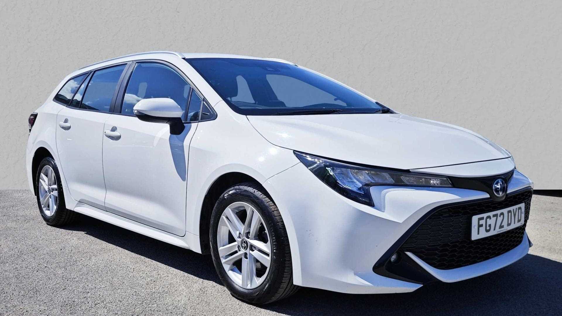 Main listing image - Toyota Corolla Touring Sport
