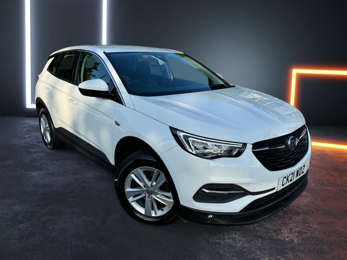 Main listing image - Vauxhall Grandland X