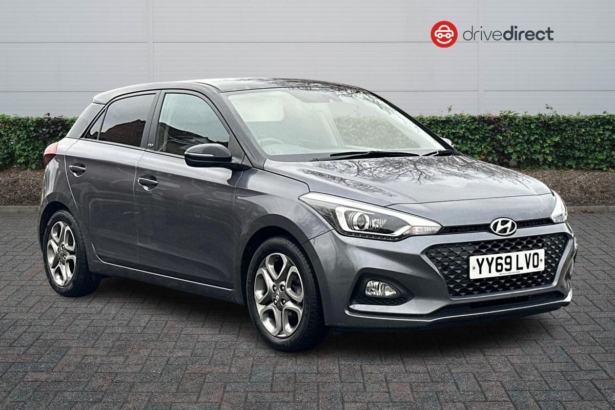 Main listing image - Hyundai i20