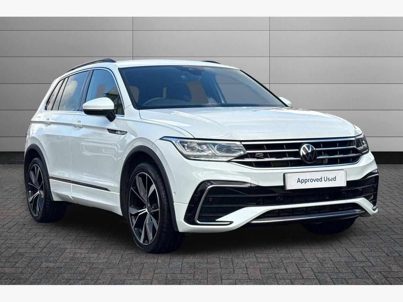 Main listing image - Volkswagen Tiguan