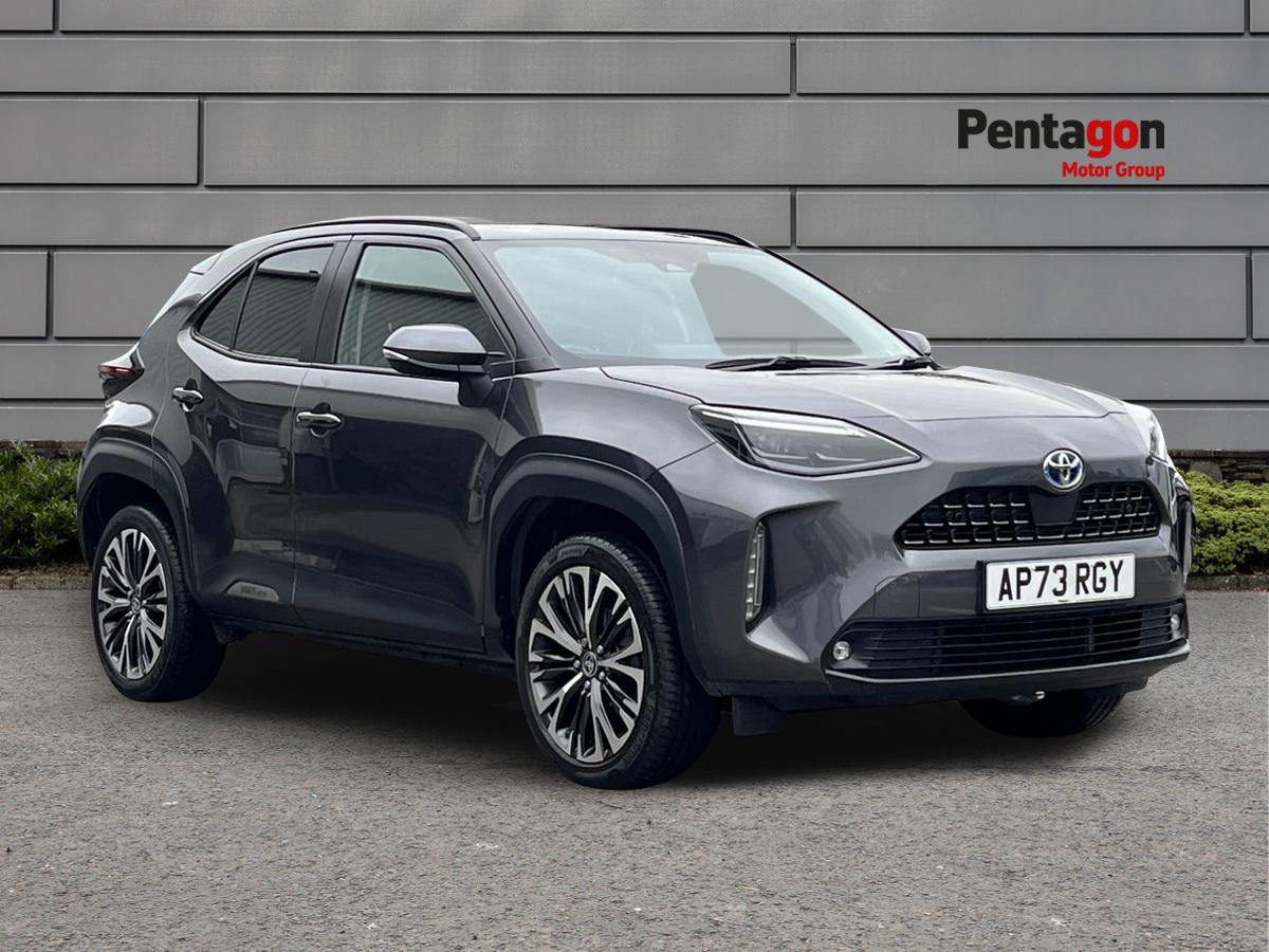 Main listing image - Toyota Yaris Cross