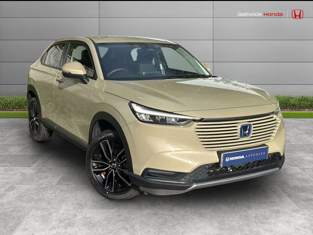 Main listing image - Honda HR-V