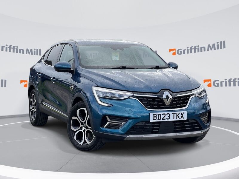 Main listing image - Renault Arkana