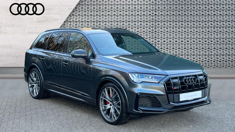 Main listing image - Audi Q7