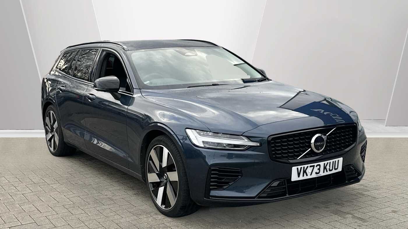 Main listing image - Volvo V60