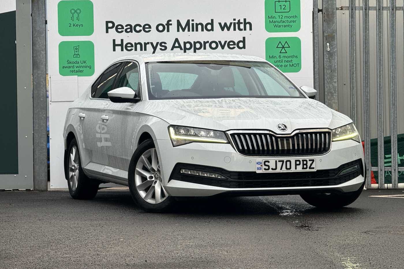 Main listing image - Skoda Superb