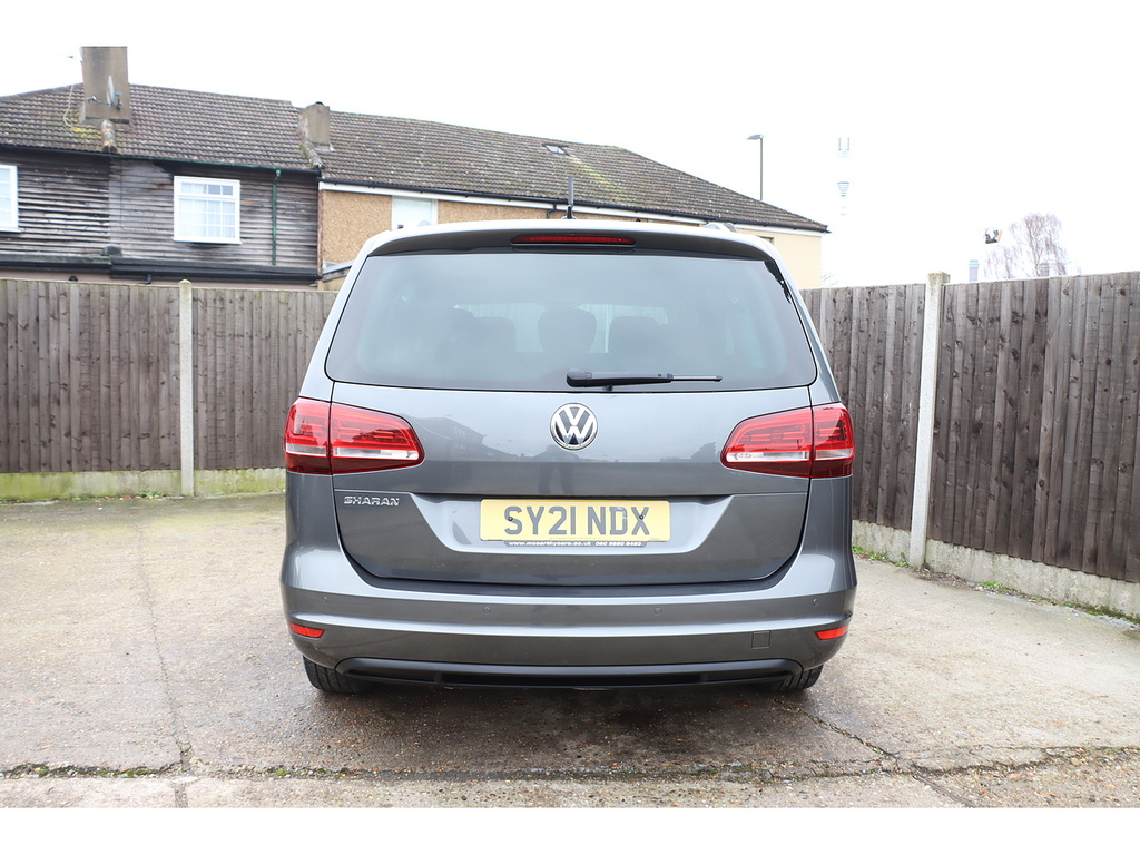 Main listing image - Volkswagen Sharan