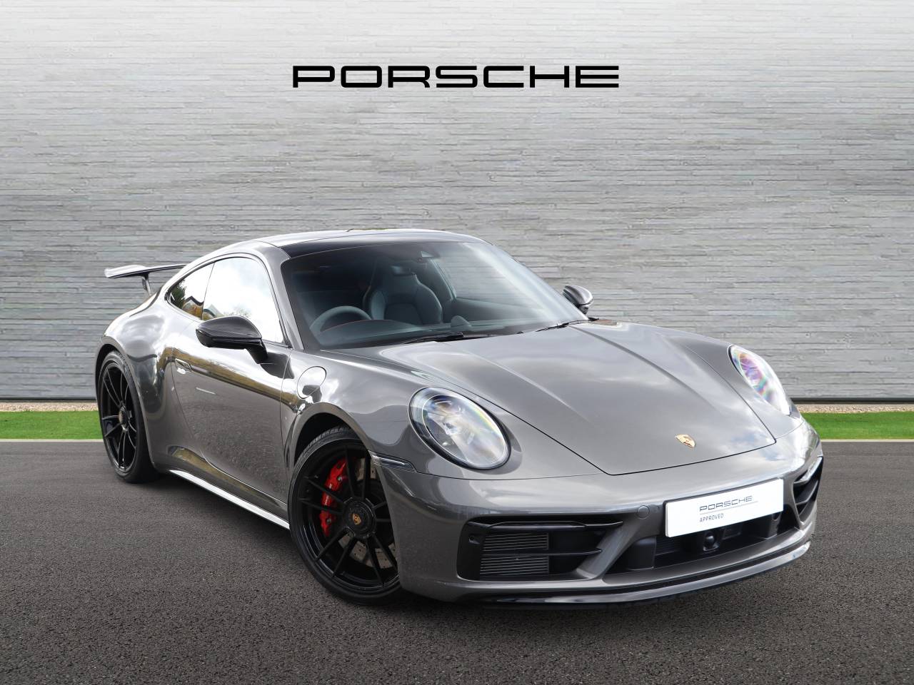 Main listing image - Porsche 911