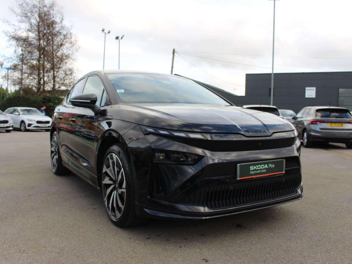 Main listing image - Skoda Enyaq