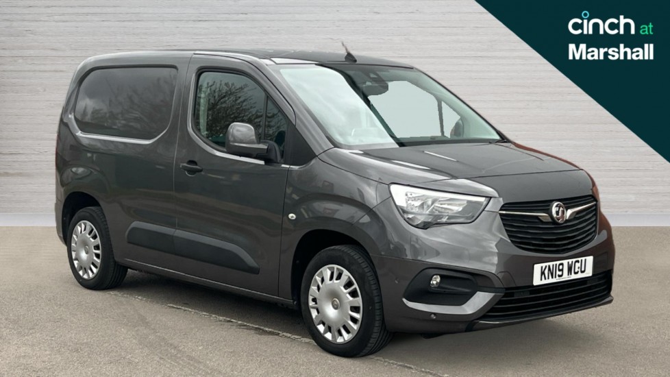 Main listing image - Vauxhall Combo Cargo
