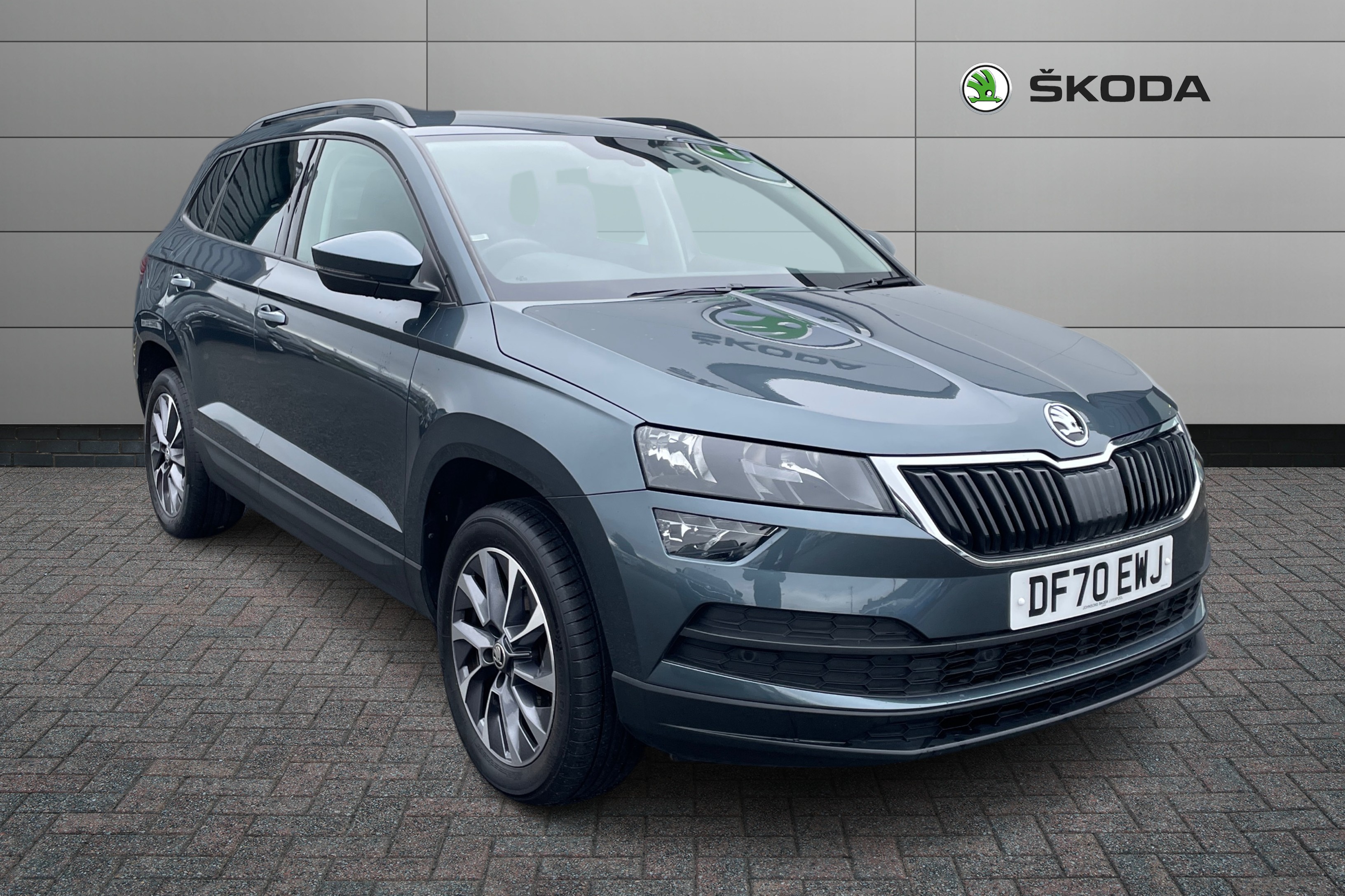 Main listing image - Skoda Karoq