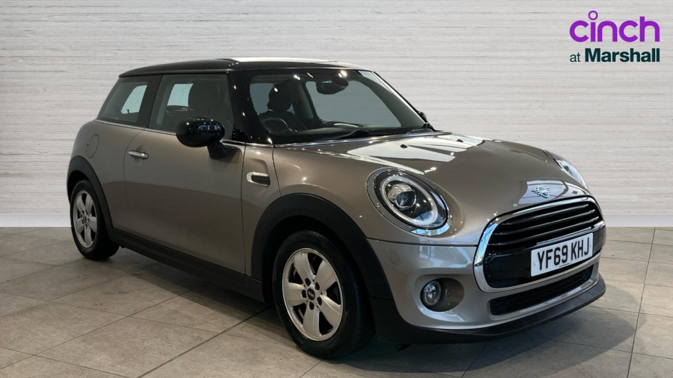 Main listing image - MINI Hatchback