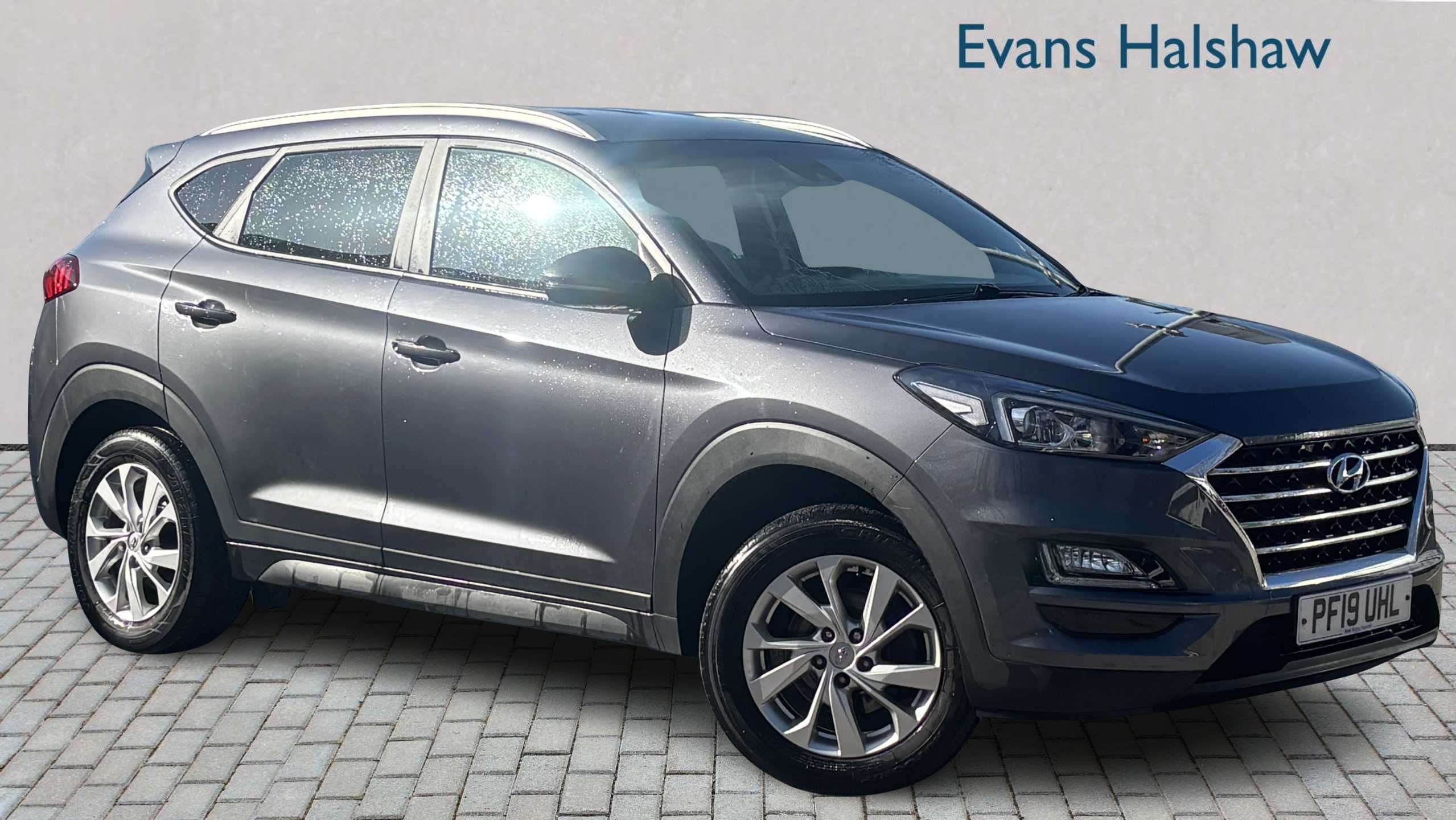 Main listing image - Hyundai Tucson