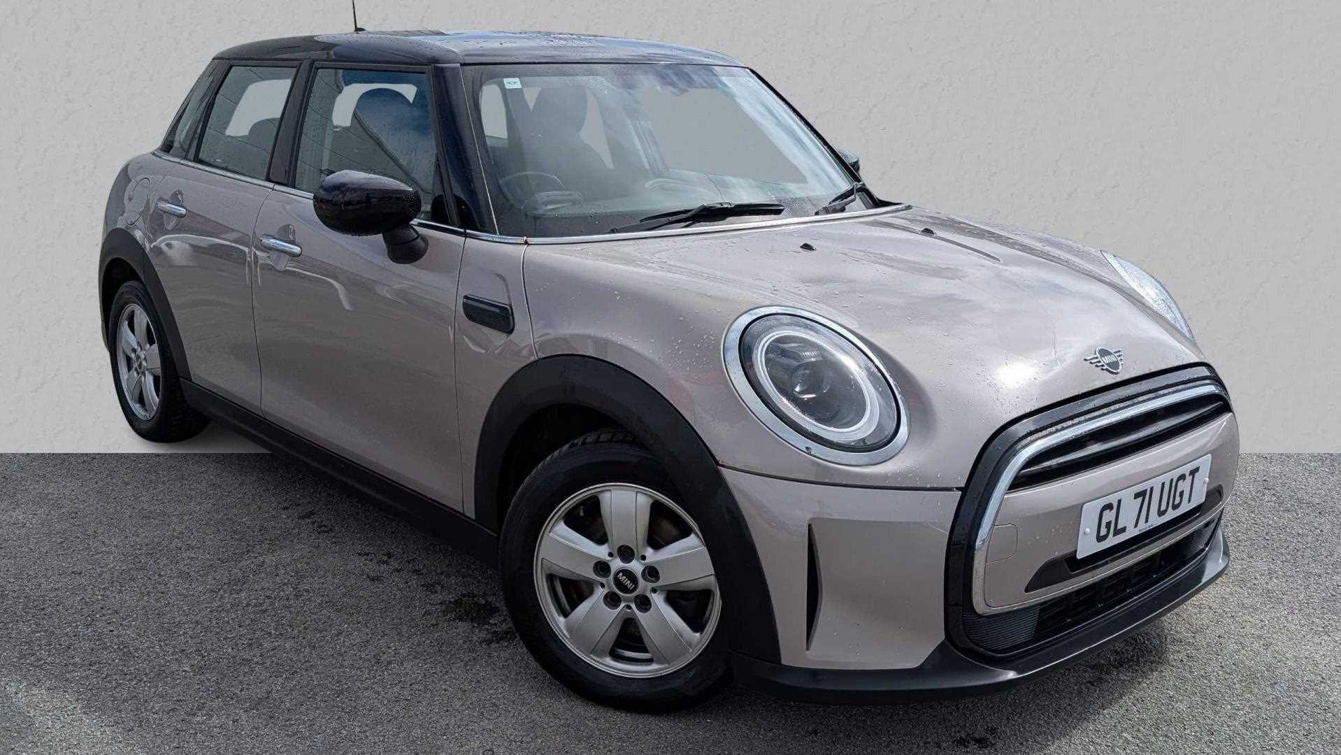 Main listing image - MINI Hatchback 5dr