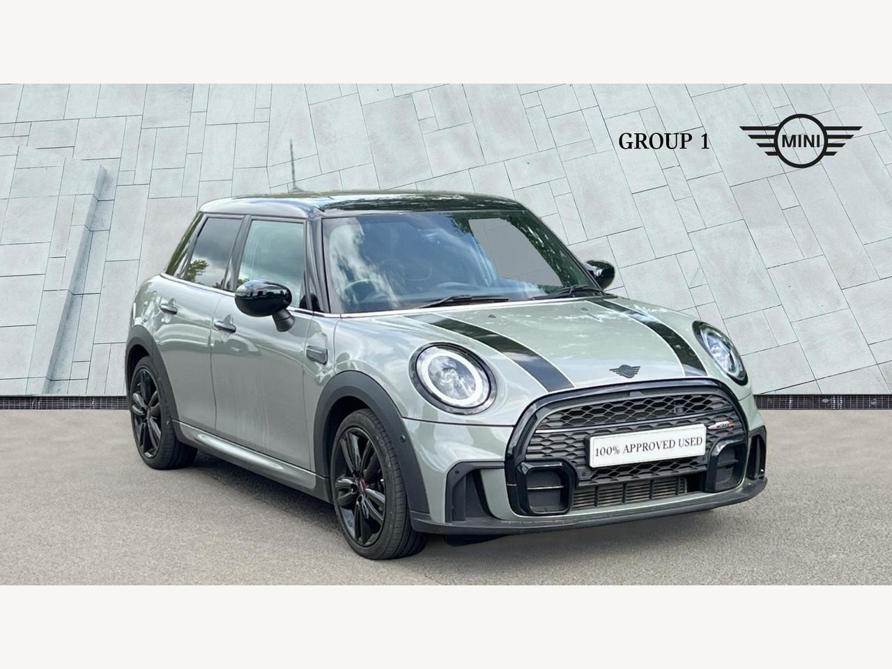 Main listing image - MINI Hatchback 5dr