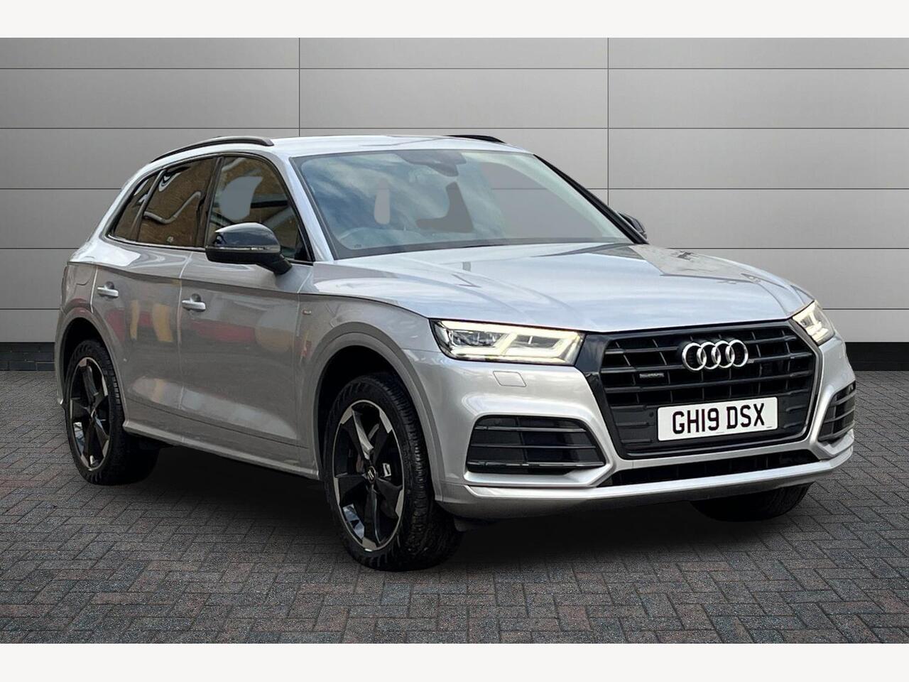Main listing image - Audi Q5