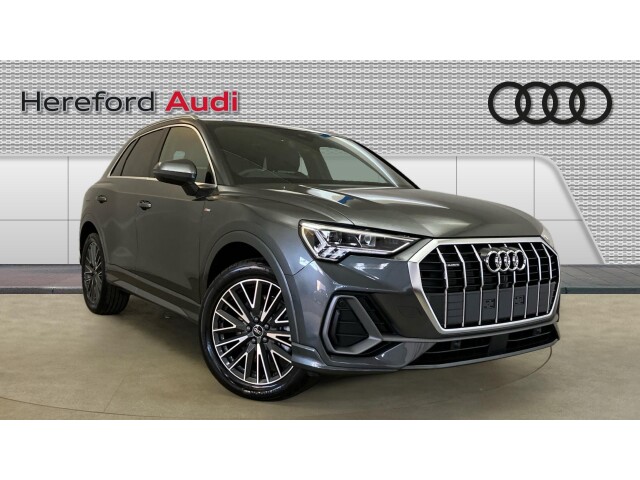 Main listing image - Audi Q3