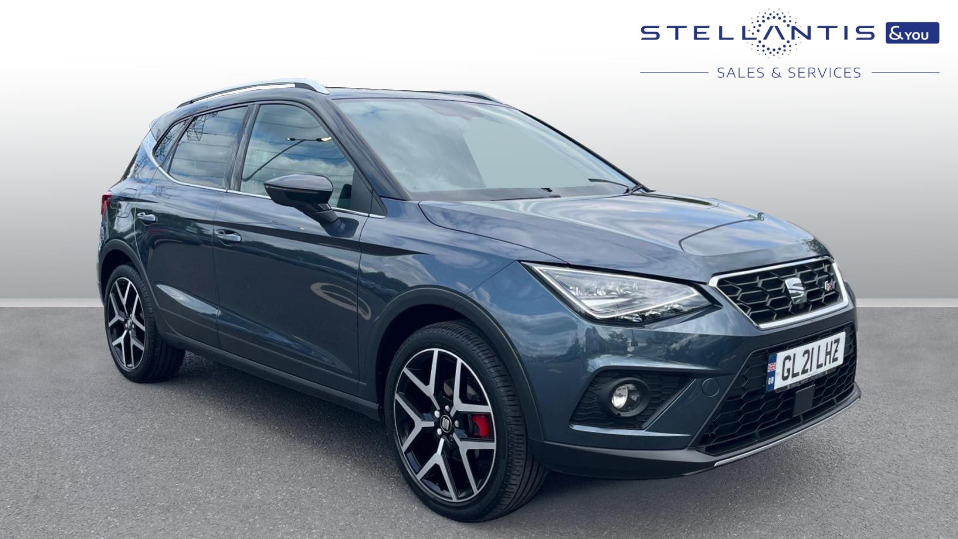 Main listing image - SEAT Arona