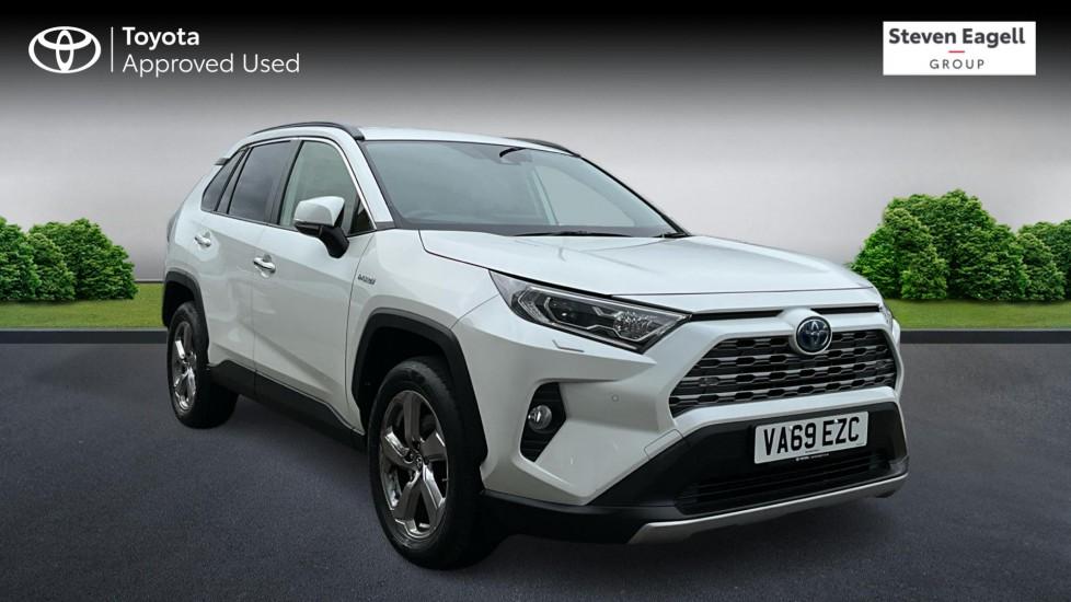 Main listing image - Toyota RAV4