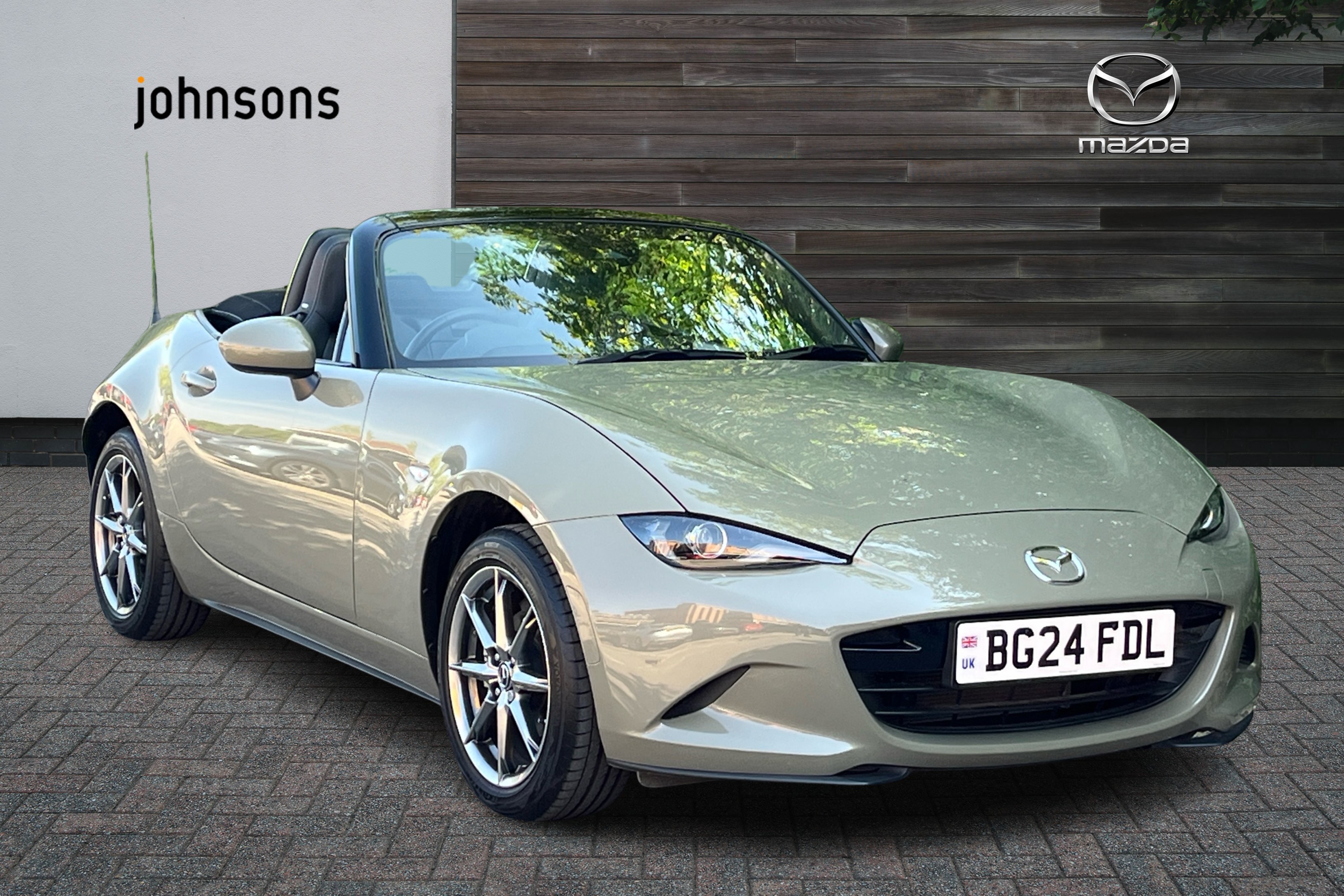 Main listing image - Mazda MX-5