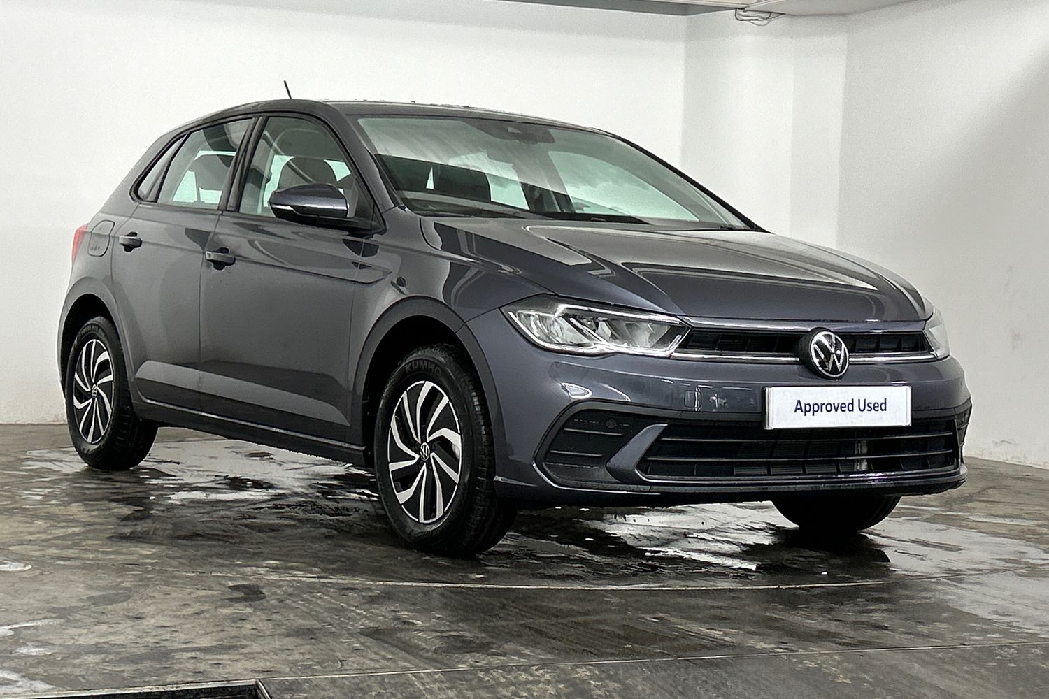 Main listing image - Volkswagen Polo