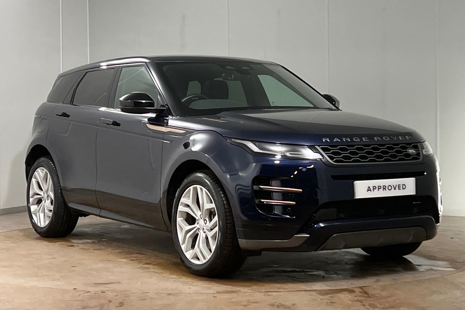 Main listing image - Land Rover Range Rover Evoque