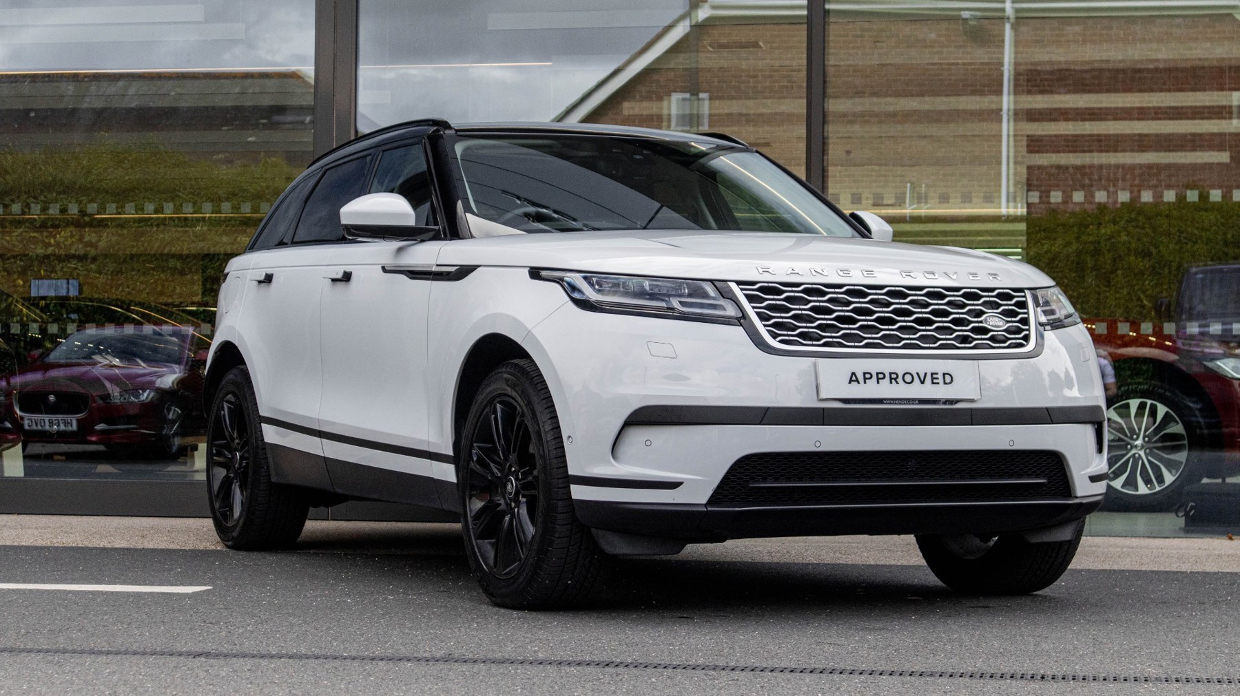 Main listing image - Land Rover Range Rover Velar