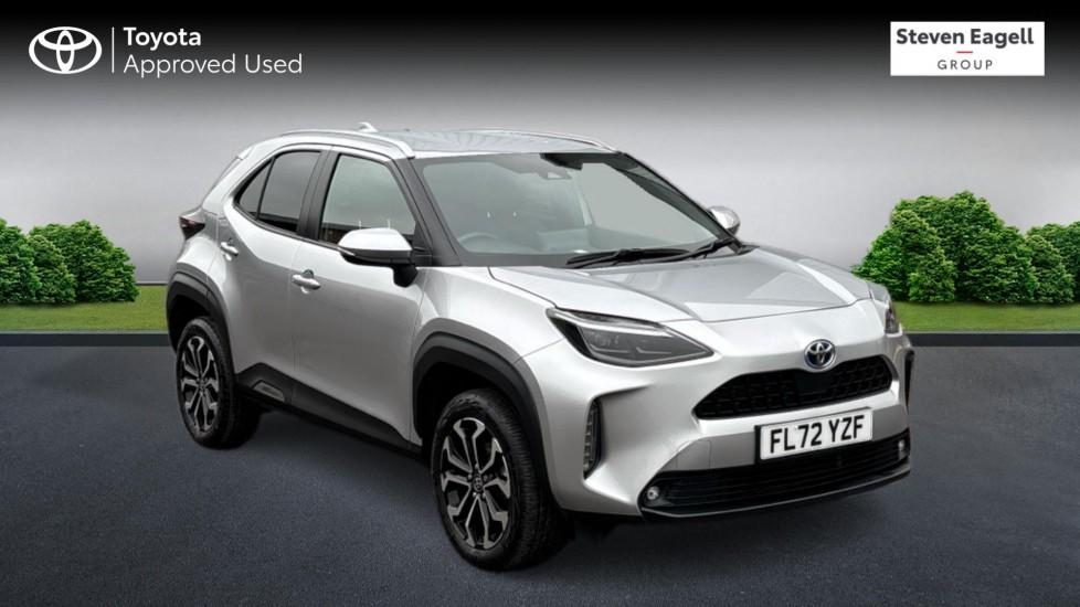 Main listing image - Toyota Yaris Cross