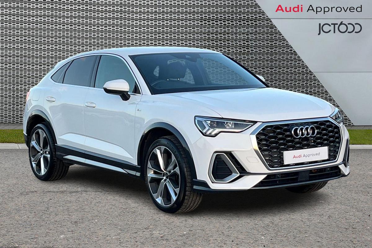 Main listing image - Audi Q3