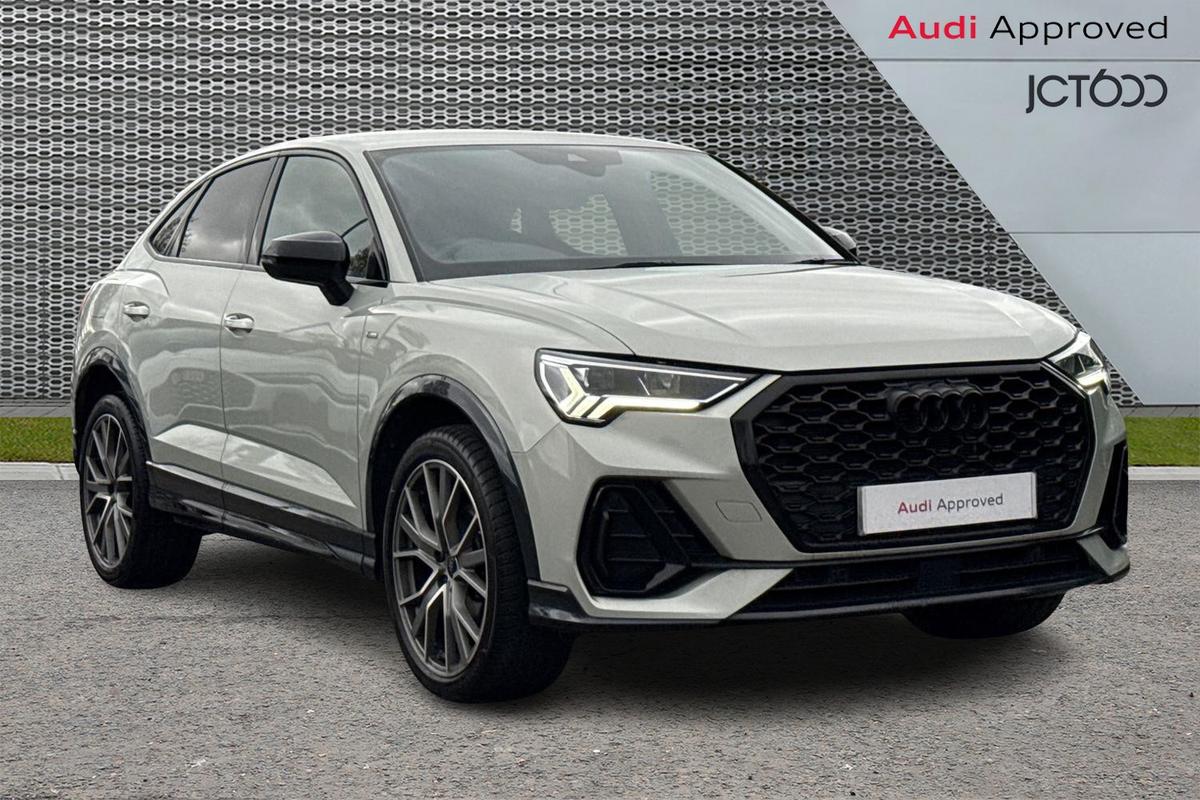 Main listing image - Audi Q3