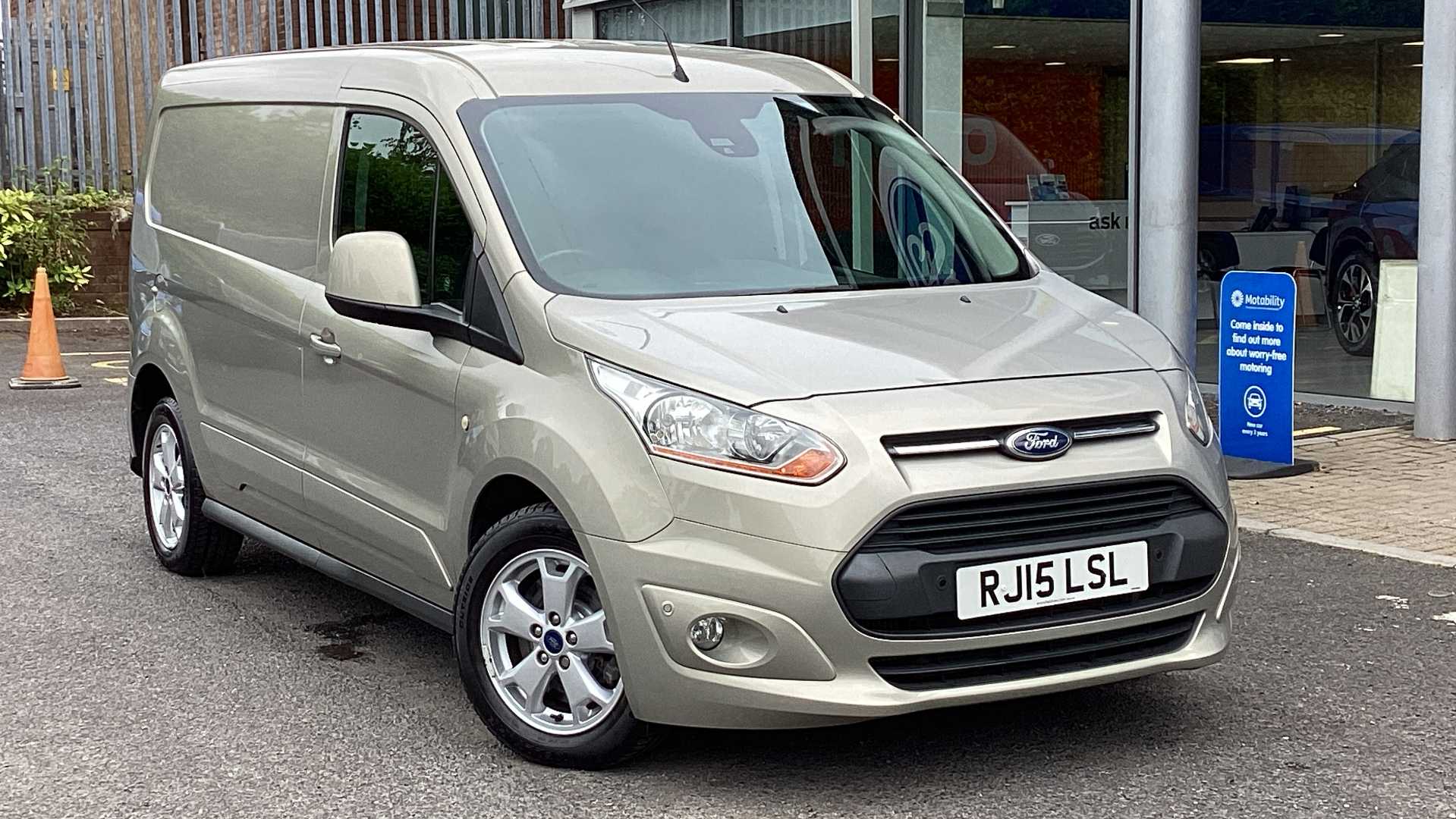 Main listing image - Ford Transit Connect